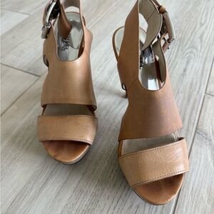 Michael Kors Brown Leather Heels with Elegant Design